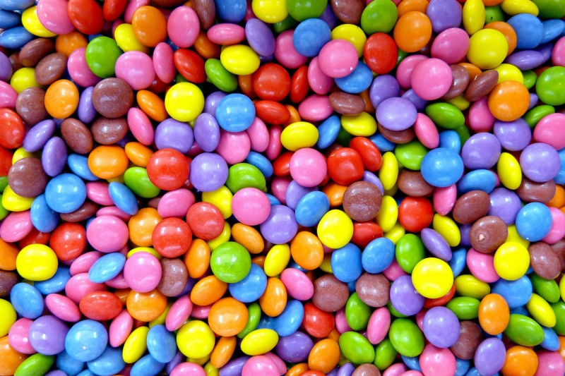 confiserie-LE CANNET DES MAURES-min_smarties_confectionery_lenses-1150911